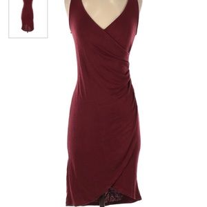 LEITH burgundy v neck faux wrap casual dress, size M